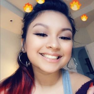 Meet your Posher, Sarely